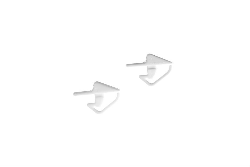 Clip for lid stacking bin 